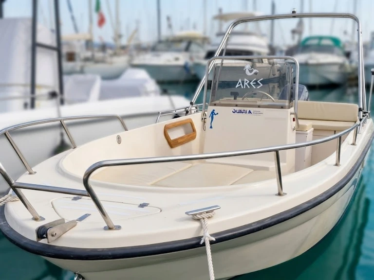 Motorboat to hire Porto di Alghero at the best price