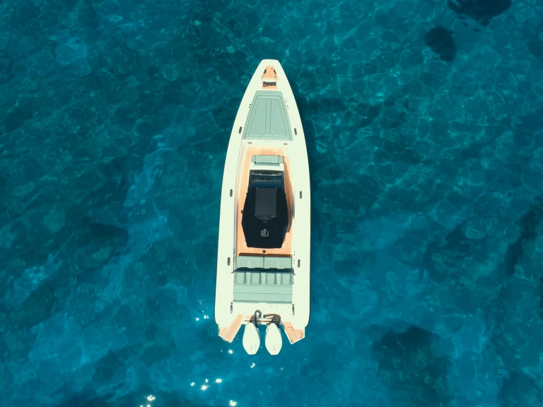 Yacht charter Kýthnos (City) - Technohull GTX on SamBoat
