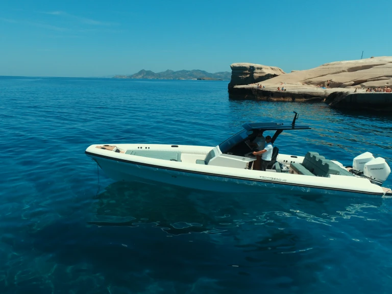 Yacht hire Kýthnos (City) cheap GTX