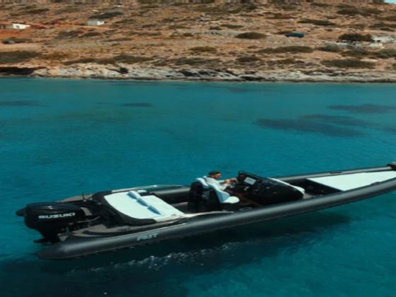 Fost Obsession 8,60 charter bareboat or skippered in  Kýthnos (City)