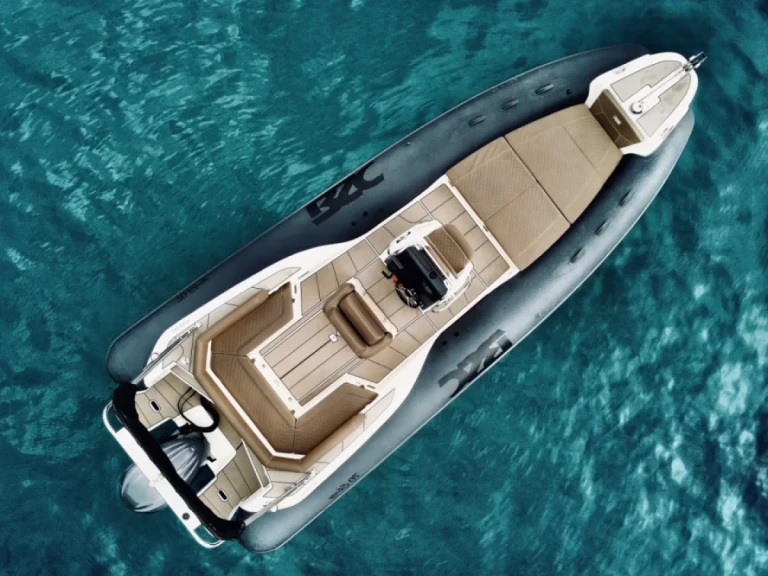Hire RIB Bsc with a boat licence