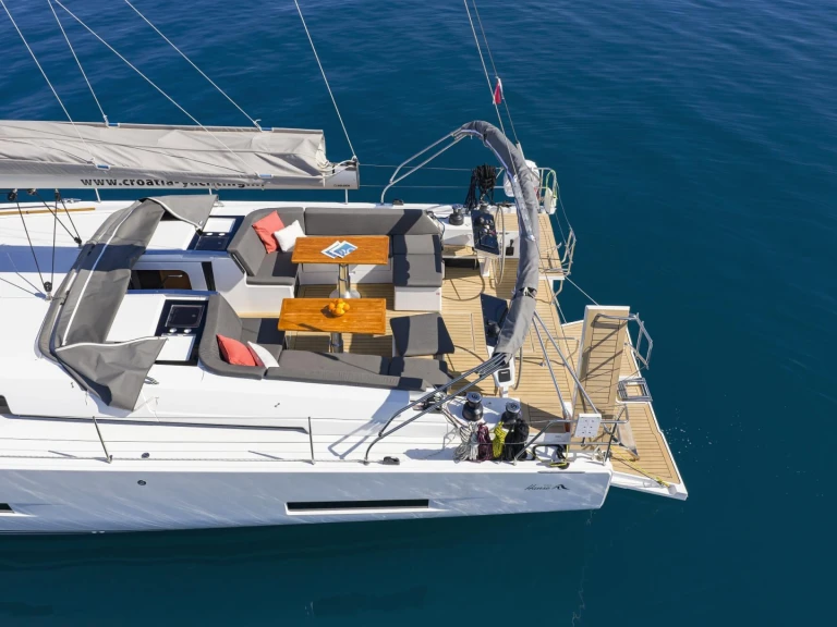 Yacht hire Sukošan cheap Hanse 510