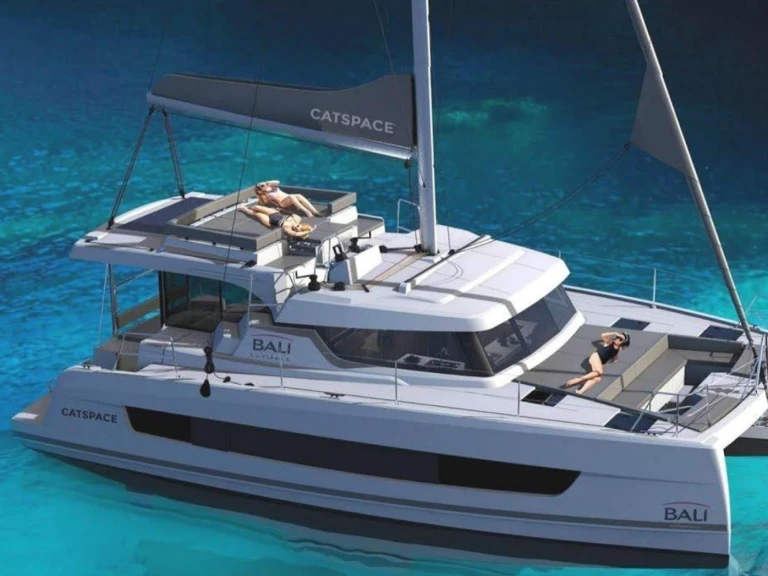 Yacht hire Arbatax Port cheap Bali Catspace Voile