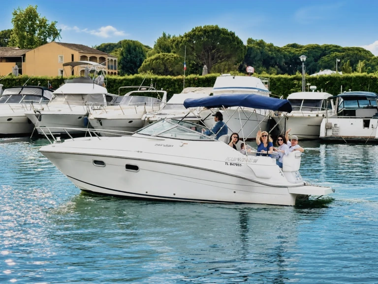 Hire Motorboat with or without skipper Four Winns Saint-Raphaël