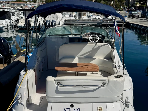 Yacht charter Saint-Raphaël - Four Winns Vista 248 on SamBoat