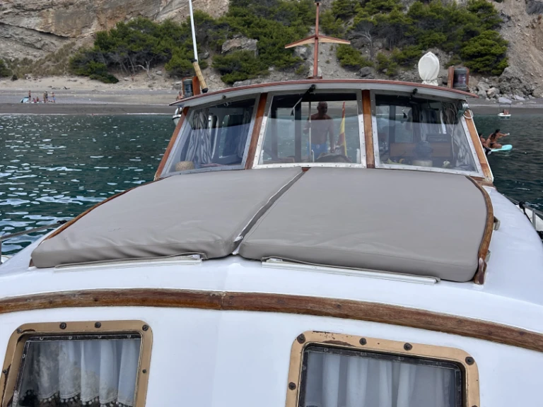 Motorboat hire in Alcúdia - Mestre D'Aixa Curret Llaüt Artesanal