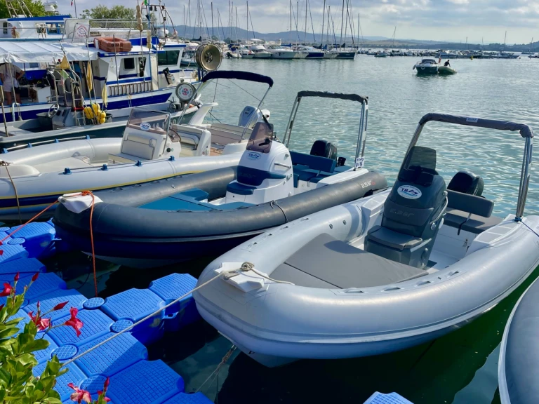 RIB hire in Talamone - 2 BAR 57