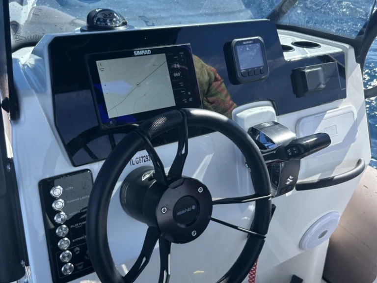 Hire a Brig Eagle Brig 650 Eagle Villefranche-sur-Mer