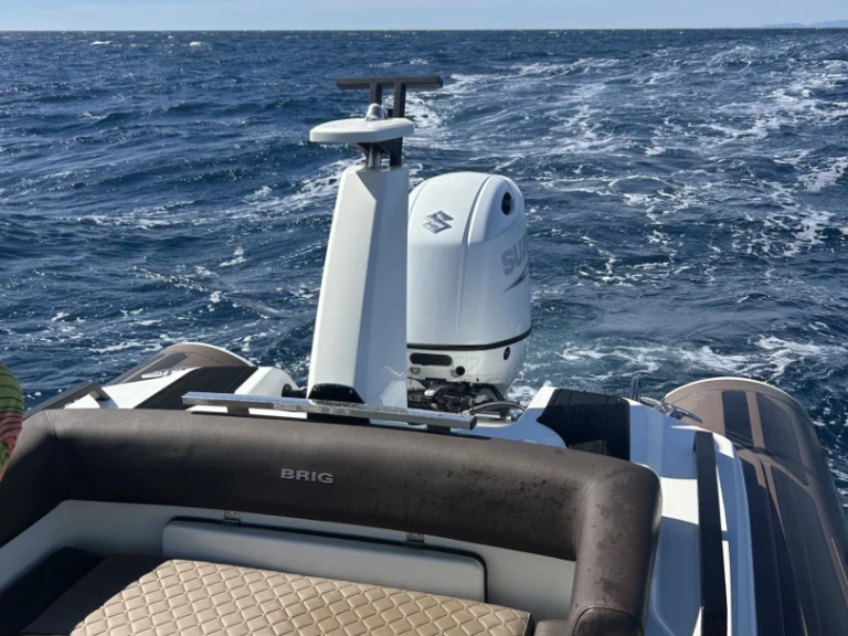 Motorboat hire in Villefranche-sur-Mer - Brig Eagle Brig 650 Eagle