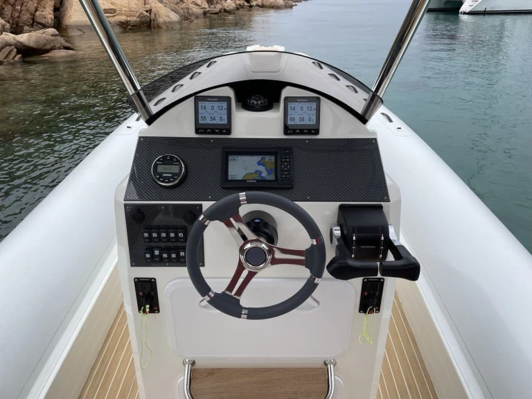 Altamarea Altamarea Wave 27 GT charter bareboat or skippered in  Cannigione