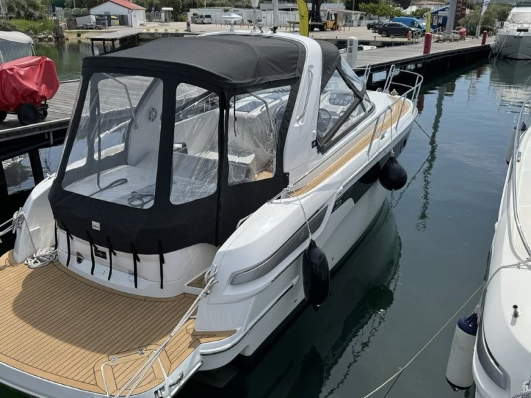 Hire Motorboat with or without skipper Bavaria Punat