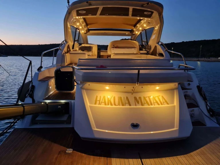 Yacht hire Punat cheap Cranchi M44 HT