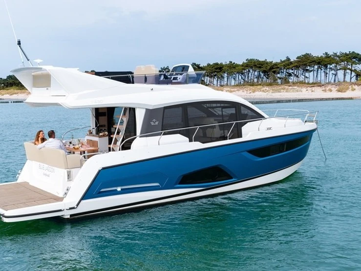 Yacht hire Punat cheap Sealine F430