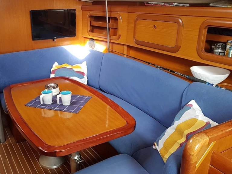 Hire Sailboat with or without skipper Grand Soleil Šibenik