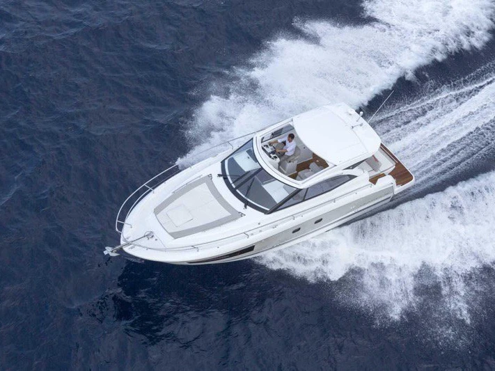 Yacht hire Punat cheap Leader 36