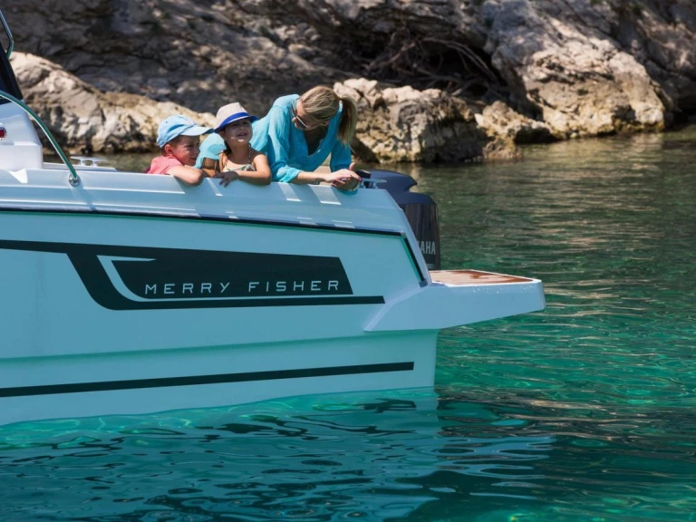 Hire Motorboat with or without skipper Jeanneau Punat