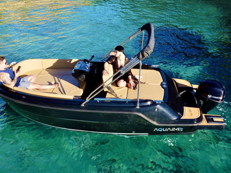 Charter a Mareti Open 500 Classic in San Antonio Port on Samboat