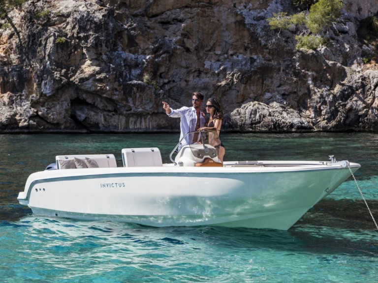 Yacht hire Saint-Raphaël cheap FX 190