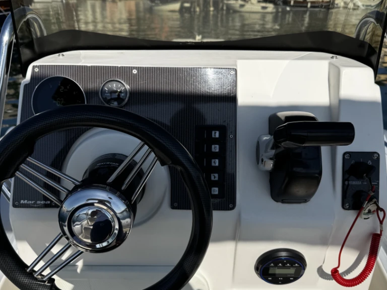 RIB hire in Naples - Marsea 110