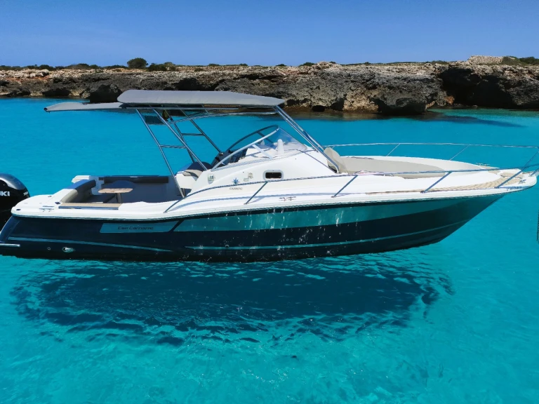 Motorboat hire in Cala en Bosch - Jeanneau Cap Camarat 925 WA