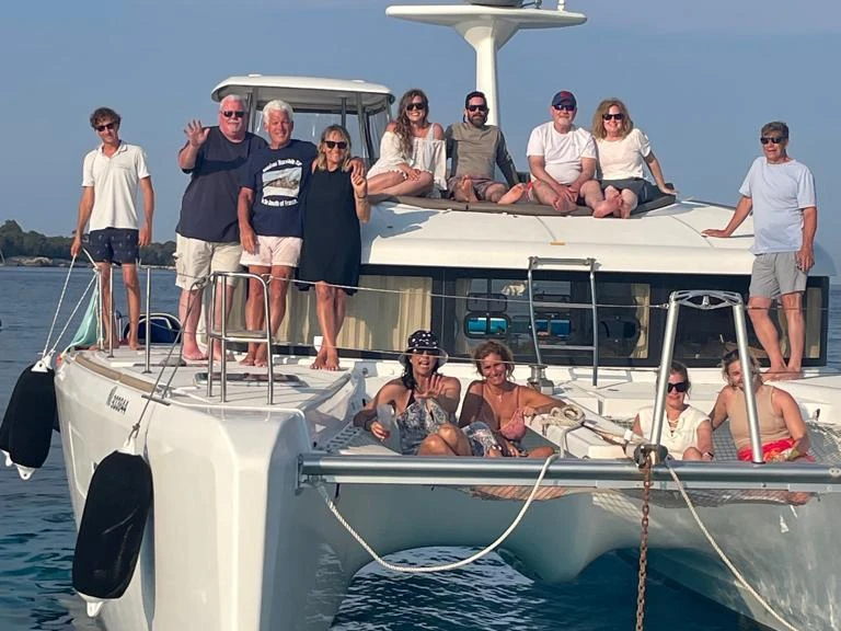 Catamaran to hire Cannes at the best price