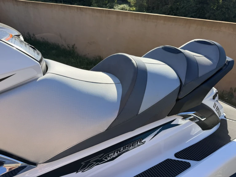 Yacht hire Agay cheap Yamaha FX HO