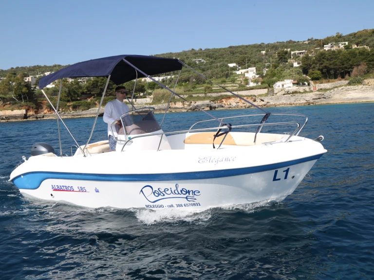 Charter a Albatross Albatross 585 in Marina di Andrano on Samboat