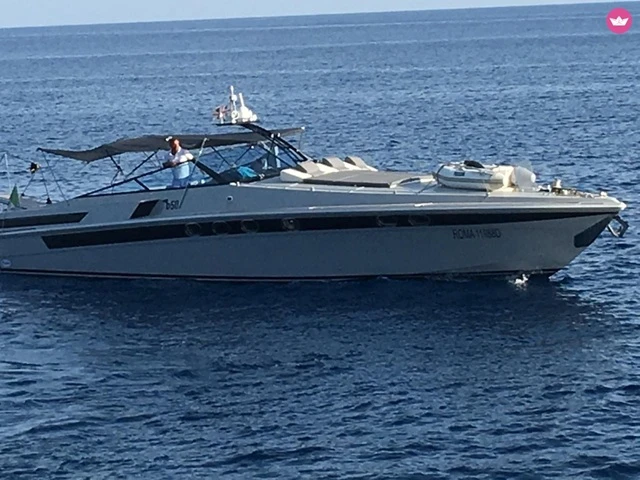 Yacht hire Porto Rotondo cheap baia 50
