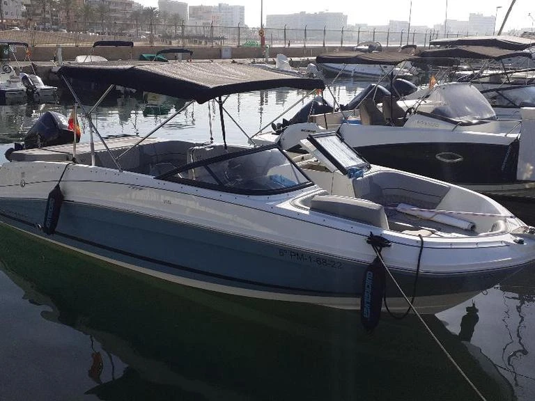 Charter a Bayliner VR6 OB in Port of can Pastilla on Samboat