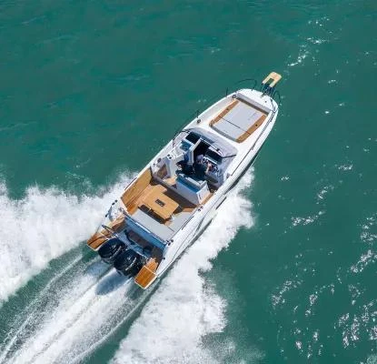 Hire Motorboat with or without skipper Bénéteau Cogolin