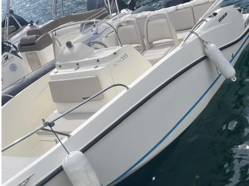 Quicksilver Activ 555 Open charter bareboat or skippered in  Marseille