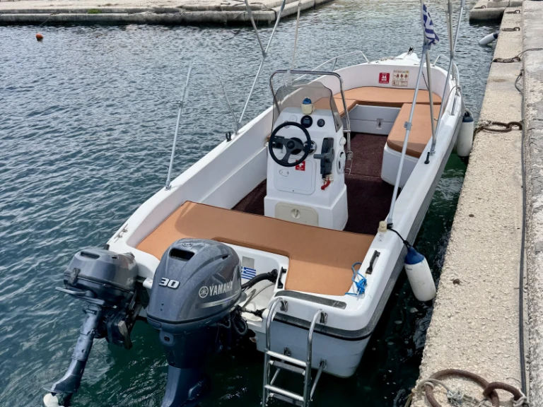 Yacht hire Zakynthos cheap Sail 5.30