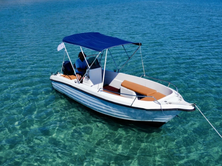 Charter a marinco Sail 5.30 in Zakynthos on Samboat