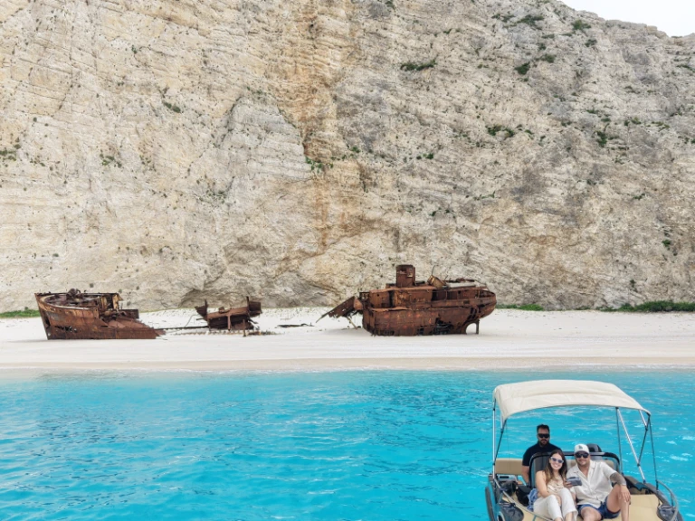 Hire Motorboat with or without skipper Nireus Zakynthos