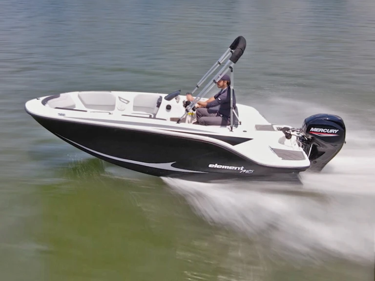 Motorboat to hire Sanguinet at the best price