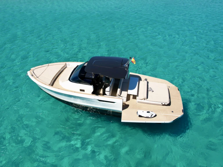 Hire a BELLINI 36 Ibiza Town