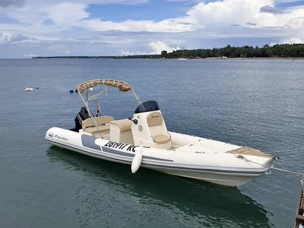 Falkor falkor 23 charter bareboat or skippered in  Zadar