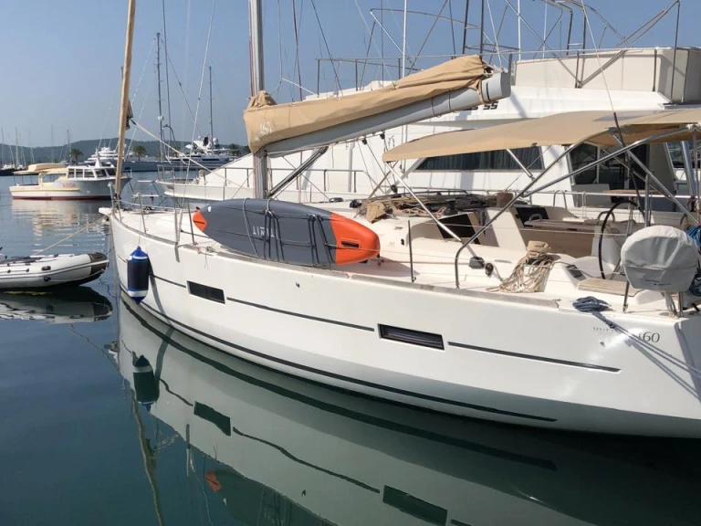 Sailboat hire in Tivat - Dufour Dufour 460 Grand Large