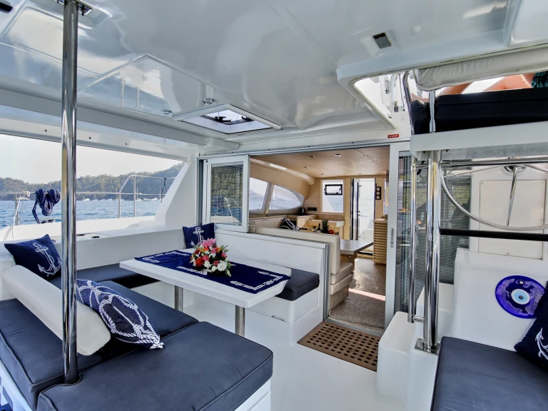 Hire a Leopard Leopard 40 Tivat