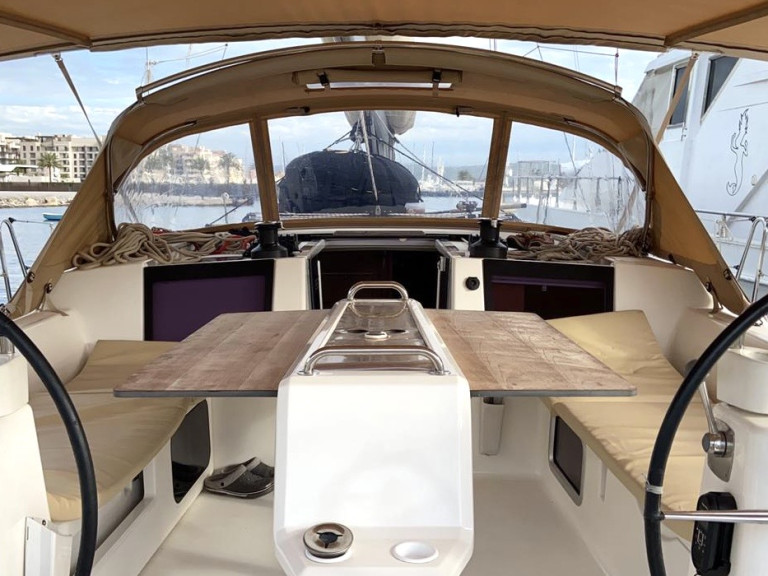 Charter a Dufour Dufour 460 Grand Large in Tivat on Samboat