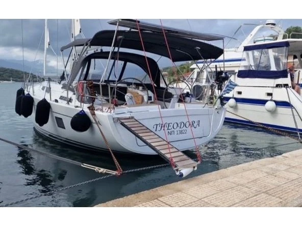 Charter a Hanse Hanse 458 in Lefkáda on Samboat
