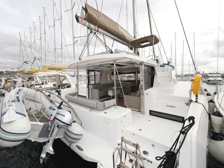 Yacht charter Biograd na Moru - Bali Bali 4.2 on SamBoat