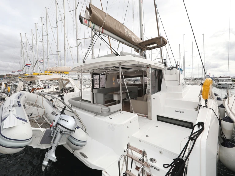 Yacht charter Biograd na Moru - Bali Bali 4.2 on SamBoat