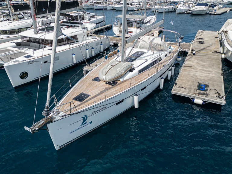 Sailboat hire in Primošten - Bavaria Cruiser 56