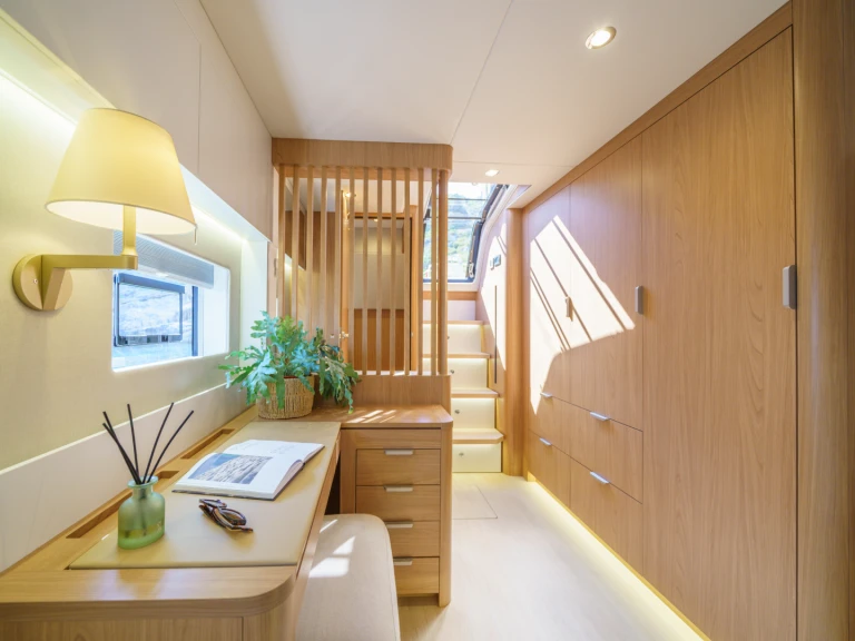 Hire Catamaran Bali with a boat licence