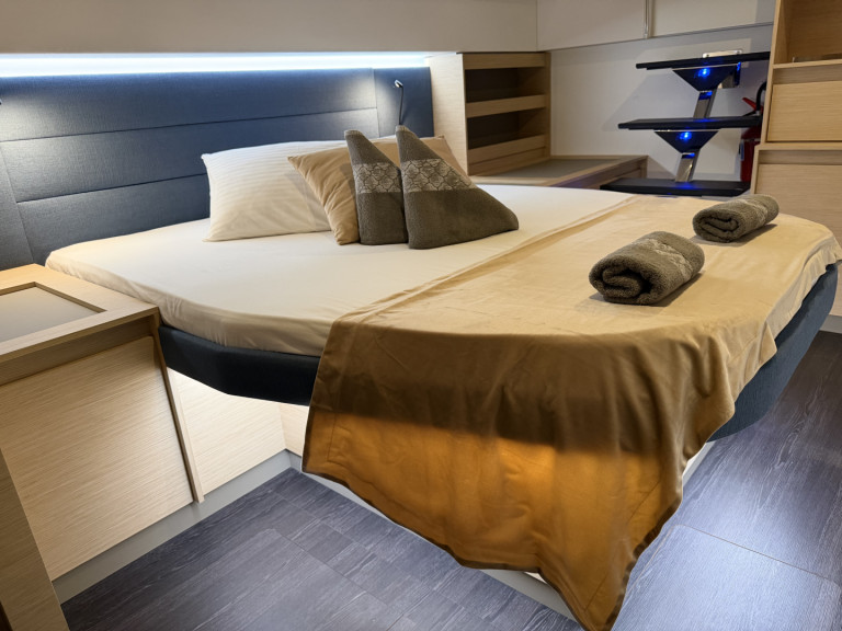 Hire Catamaran with or without skipper Fountaine Pajot Seget Donji