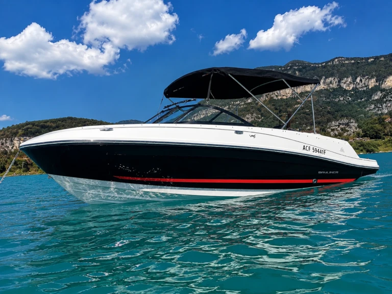 Hire Motorboat with or without skipper Bayliner Le Bourget-du-Lac