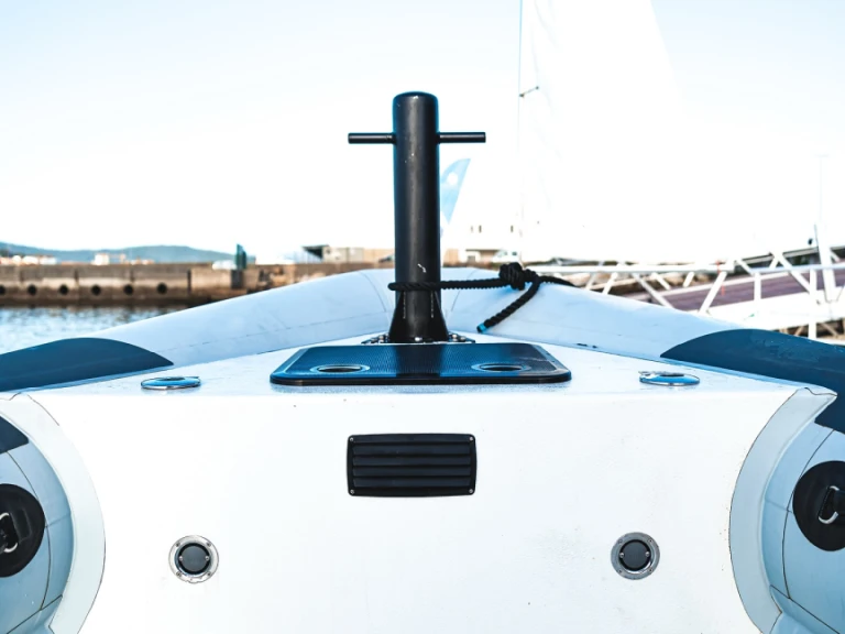 Yacht hire Arzon cheap 9.60 PRO