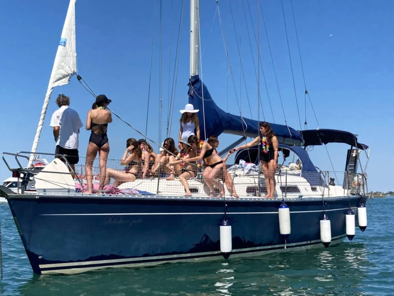 Hire Sailboat Hanse with a boat licence