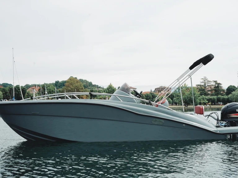 Charter a Clear Aries Open L in Angera on Samboat